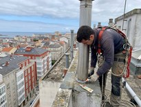 Instalación y sellado de salidas de humos y gases en A Coruña